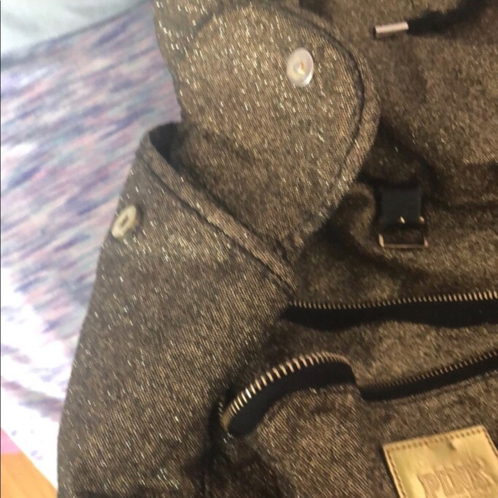 PINK v.s drawstring backpack - Picture 4 of 6
